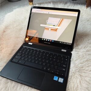 Samsung Black Chromebook Laptop